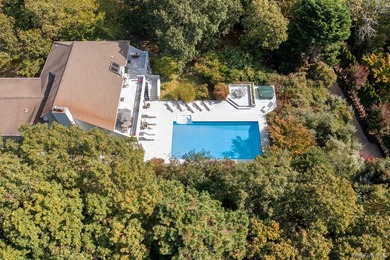 Discover a hidden gem with breathtaking water views in the - photo 32