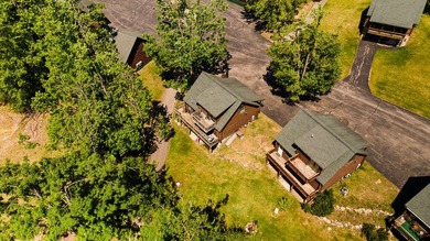 Relax and enjoy the beautiful views from this cozy 3-bedroom - photo 35