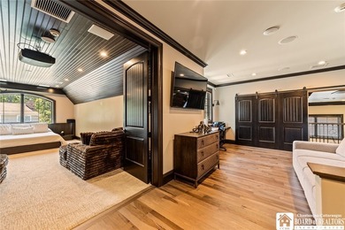 Luxury Lakefront Living! Experience breathtaking Lake Erie views - photo 40