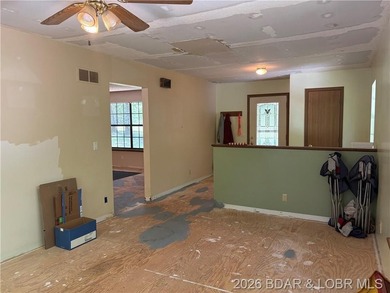 Property offered in as-present condition-an outstanding - photo 9