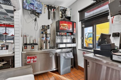 Established Charley's Cheesesteaks & Wings franchise located - photo 16