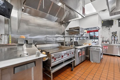 Established Charley's Cheesesteaks & Wings franchise located - photo 17