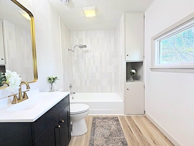 Completely updated sprawling 4 bedroom 2 bath ranch in the - photo 18