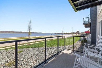 Whether you're looking for an investment property, weekend - photo 2