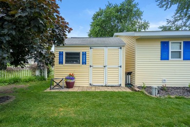 Enjoy the best of Gun Lake living with this charming 2-bedroom - photo 36