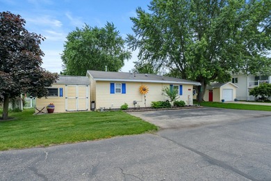 Enjoy the best of Gun Lake living with this charming 2-bedroom - photo 37