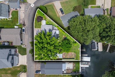 Enjoy the best of Gun Lake living with this charming 2-bedroom - photo 42