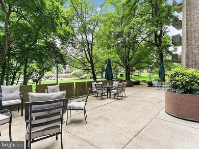 Welcome to the coveted Green Hill community, set on 23 - photo 7
