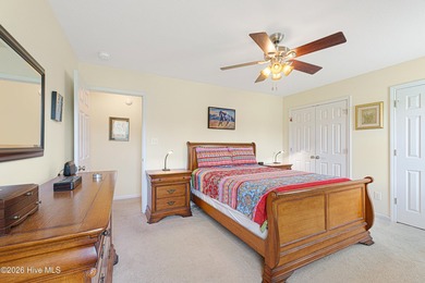 Beautifully updated 3-bedroom, 2.5-bath home with bonus room - photo 12