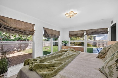 Welcome to this charming single-story residence Great - photo 12