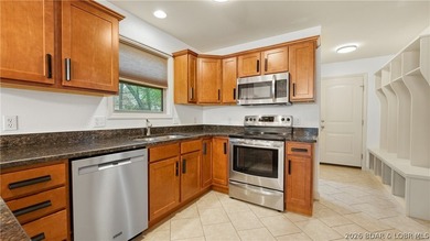 Welcome to your private retreat in the heart of Four - photo 3