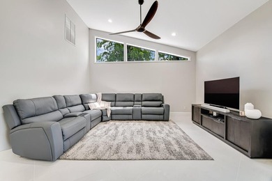 This stunning updated turn key home located in Chatsworth - photo 14