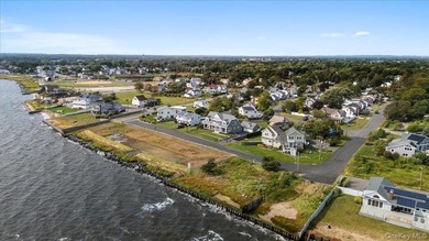 Accepting Back Up Offers Waterfront Lot with Bulkhead - Build - photo 17