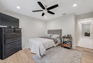 This stunning updated turn key home located in Chatsworth - photo 30
