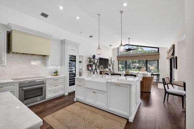 Exquisitely redesigned with bespoke designer finishes, this - photo 12