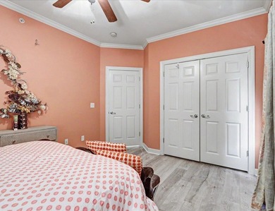 Enjoy Lake Hamilton living in this furnished 2-bedroom, 2-bath - photo 18