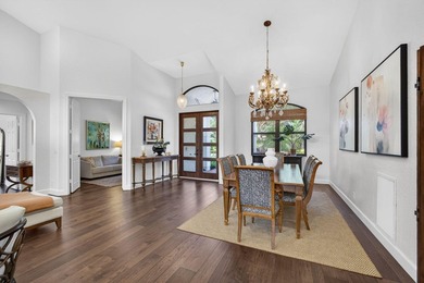 Exquisitely redesigned with bespoke designer finishes, this - photo 19