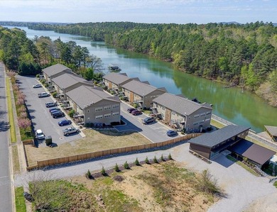 Enjoy Lake Hamilton living in this furnished 2-bedroom, 2-bath - photo 38