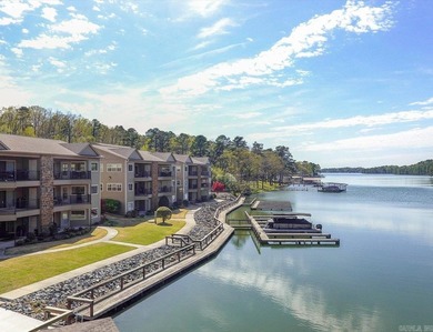 Enjoy Lake Hamilton living in this furnished 2-bedroom, 2-bath - photo 39