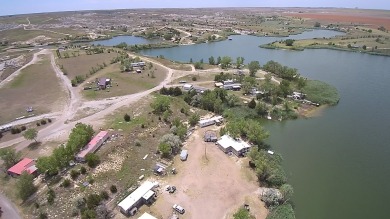 (private lake, pond, creek) Home For Sale in Utica Kansas