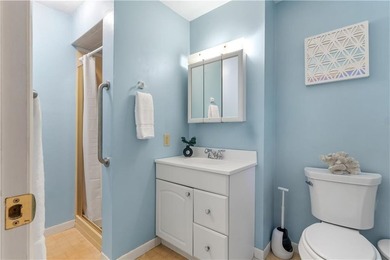 Welcome home! Delightful three bedroom, three bath home in super - photo 26