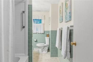 Welcome home! Delightful three bedroom, three bath home in super - photo 27