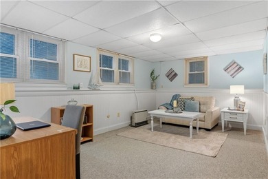 Welcome home! Delightful three bedroom, three bath home in super - photo 34