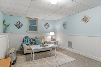 Welcome home! Delightful three bedroom, three bath home in super - photo 35