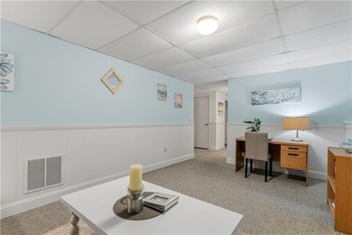 Welcome home! Delightful three bedroom, three bath home in super - photo 36