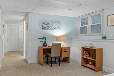 Welcome home! Delightful three bedroom, three bath home in super - photo 37