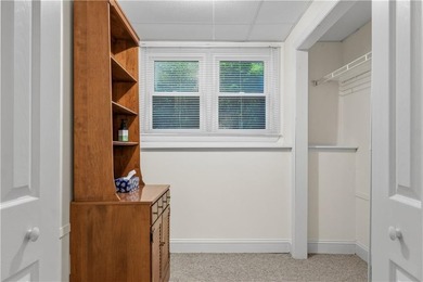 Welcome home! Delightful three bedroom, three bath home in super - photo 41