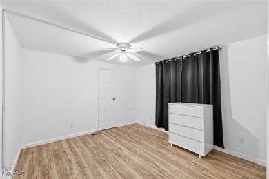 Beautifully updated & move-in ready! 1028 square foot, 1976