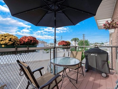 Coastal Living at Ocean Harbor Club! This beautifully updated - photo 14
