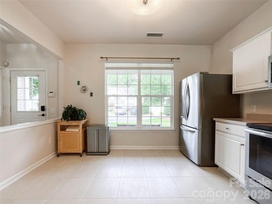 SELLER WILL ENTERTAIN OFFERS BETWEEN $330,000-$355,000 or ABOVE - photo 15