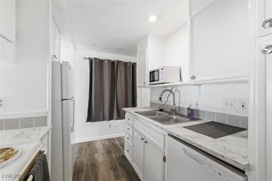 Beautifully updated & move-in ready! 1028 square foot, 1976