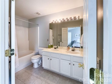 SELLER WILL ENTERTAIN OFFERS BETWEEN $330,000-$355,000 or ABOVE - photo 26