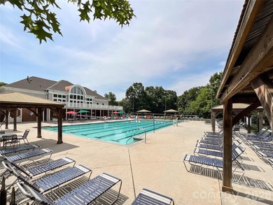 SELLER WILL ENTERTAIN OFFERS BETWEEN $330,000-$355,000 or ABOVE - photo 37