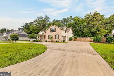 Beautiful 4-bedroom home in sought-after Carriage Gate - photo 3