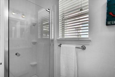 Short term rental powerhouse featuring an updated ocean view - photo 45