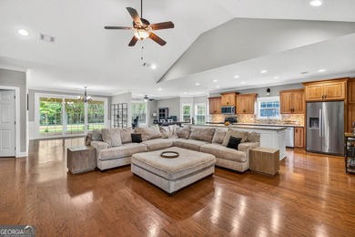 Beautiful 4-bedroom home in sought-after Carriage Gate - photo 9