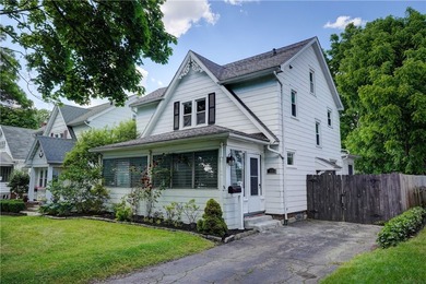 Welcome to this delightful 3 bedroom 1.5 bath Colonial offering - photo 1