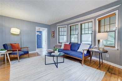 Welcome to this delightful 3 bedroom 1.5 bath Colonial offering - photo 8