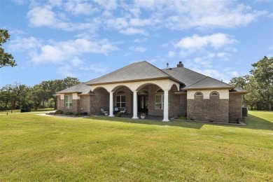 (private lake, pond, creek) Home For Sale in Cleburne Texas