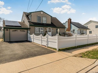 Welcome home to this charming property located in the heart of - photo 27