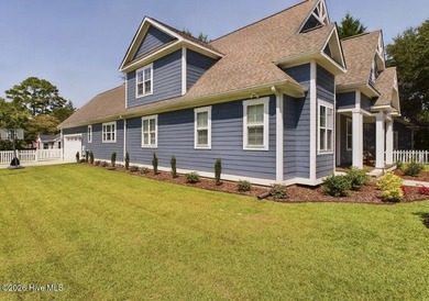 Location, location, location! This beautifully appointed - photo 2