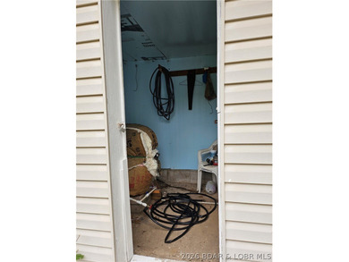 Motivated Seller!!! Turnkey move-in ready property is your start - photo 4