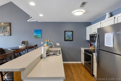 Incredible views and a 14x36 boat slip! Top-floor 3BR/2BA condo - photo 7