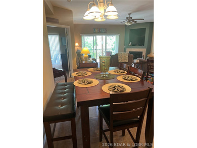 Beautiful well maintained lake condo. 3 bedroom and 2 baths - photo 7
