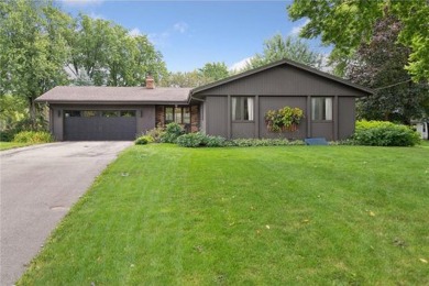 Lake Home Sale Pending in Maple Plain, Minnesota