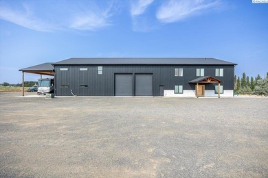 Columbia River Home For Sale in Kennewick Washington